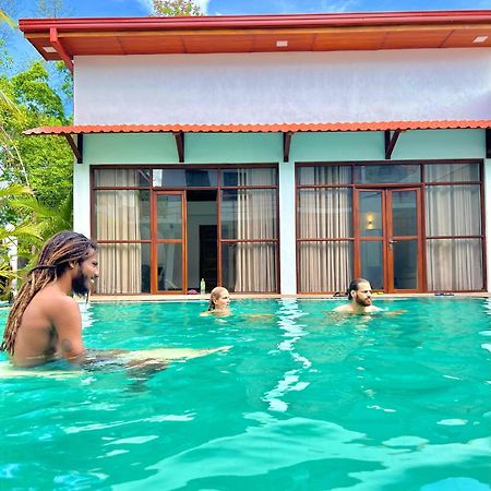 Maccan'S Village 阿鲁甘湾 外观 照片